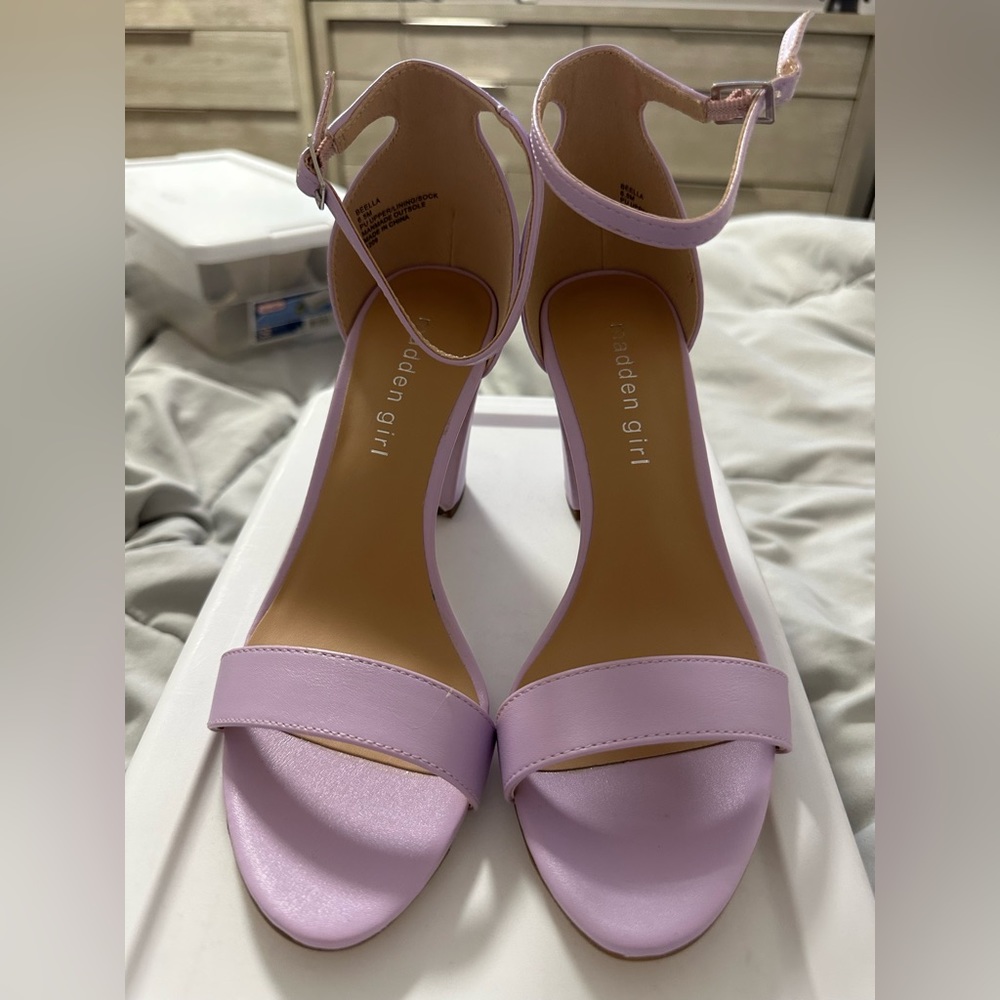 Lilac sandals new